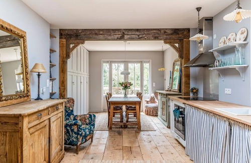 Tourouvre-au-Perche Villa | Maison Sabotiere - Two Bedroom Villa, Sleeps 6