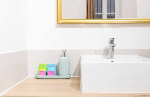Old Town Apartment | Maison Sibille - Centre Saint-Tropez - CH1