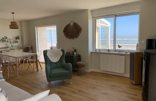 Cotentin Peninsula House | Maison Spacieuse Front de mer