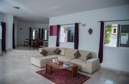 Lome House | Maison Stella Lome
