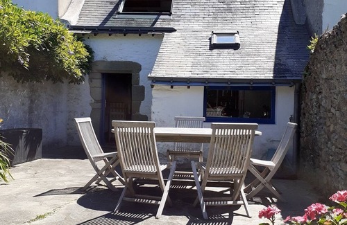 Saint-Gildas-de-Rhuys House | Maison Traditionelle Proche Plage