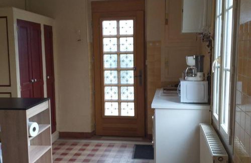 Baudres House | Maison village