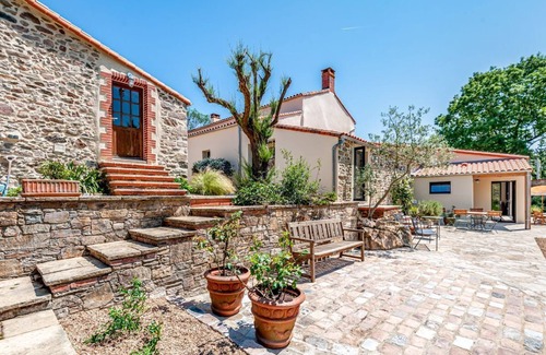 Beaurepaire Villa | Maison Zenith - Five Bedroom Villa, Sleeps 10