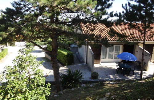 Durfort Cottage | Maisonette Attached to Lake St Ferréol