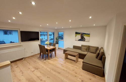 Lenzkirch Apartment | Maisonette "haus an der Haslach"