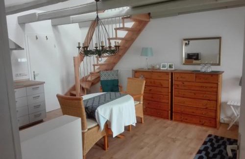 Neuruppin Apartment | Maisonette "im Alten Pfarrhaus"