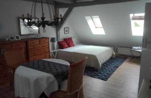 Neuruppin Apartment | Maisonette "im Alten Pfarrhaus"
