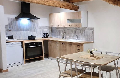 Le Thor House | MAISONETTE PROVENCALE