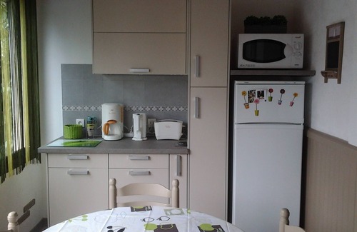 Mimizan-Plage House | MAISONETTE WITH PARKING AND GARDEN 150M FROM THE BEACH