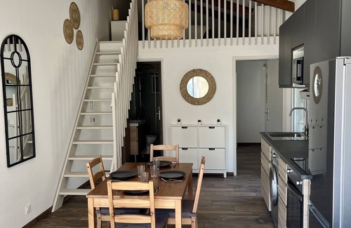 Valreas House | Maisonnette Avec Petite Forêt - Tranquillité Assurée - Idéal Jeune Famille