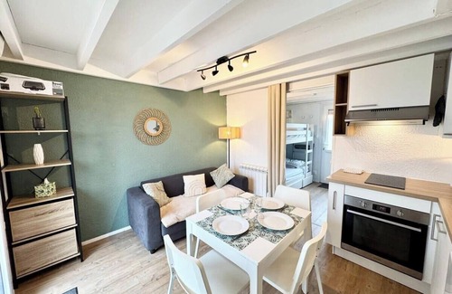 Guidel-Plages House | Maisonnette neuve - 700m des plages - Piscine