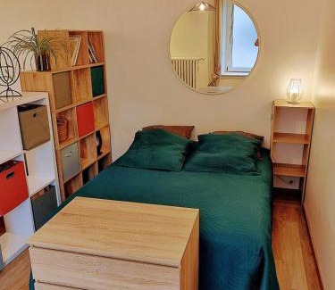 Saints-Geosmes Apartment | Maisonnette tout confort