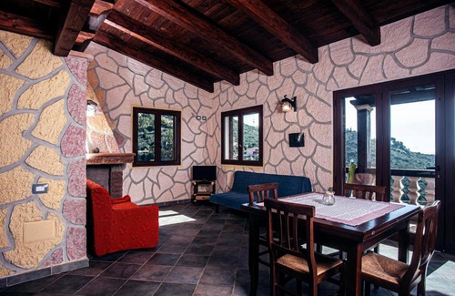 Eden Rock Apartment | Maisonperso