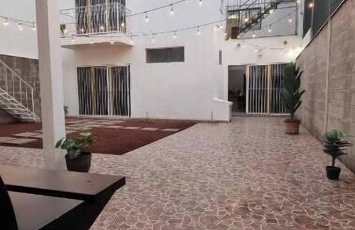 Zapopan House | MAJESTIC HOUSE EXPO 35 PEOPLE