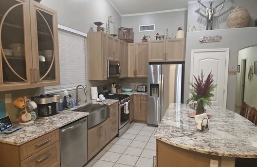 Monterra Knolls House | Majestic Panoramic Catalina Mt view, solar panels. see HA393567, 21095476,