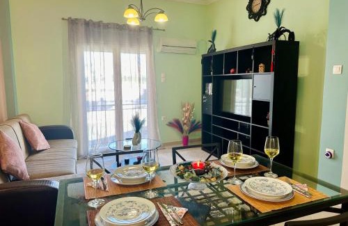 Nikaia-Agios Ioannis Rentis Apartment | Majestic Swan Apartment