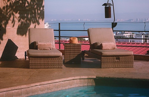Alta Vista Villa | Majestic Tuscan Villa/Over ROMANTIC ZONE/Walk To Beach/Private w/Views/