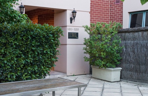 North Adelaide Apartment | Majestic Tynte Street Apartments