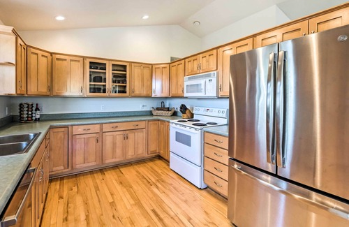 Timberland Acres House | Majestic Views & Wraparound Deck: Show Low Haven