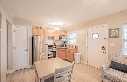 Clearwater Beach House | Make Waves in Clearwater Beach