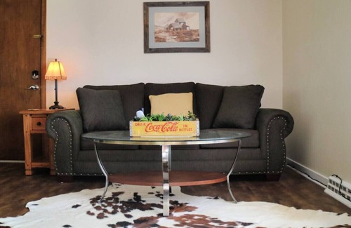 Miles City Apartment | Make Yourself at Home