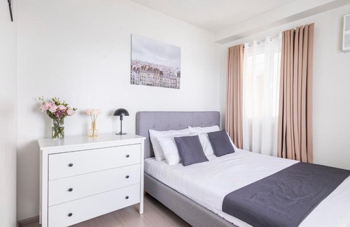 Bagumbayan Apartment | Make Yourself Feel at Home in 2BR I Free Parking