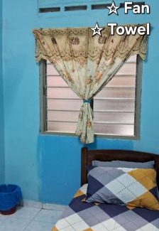 Nilai House | Maktok's Nilai Homestay