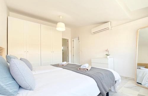Pedregalejo Playa Apartment | Malagadevacaciones - Elcano 20