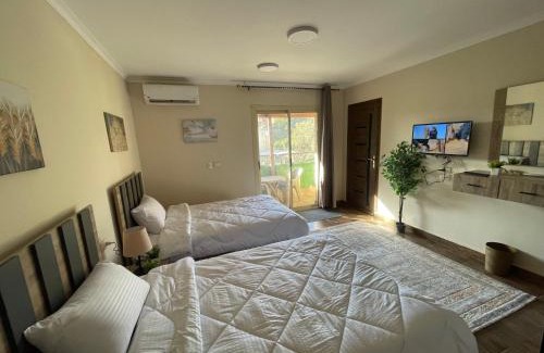 Giza Bed & Breakfast | Malek Pyramids Guest House