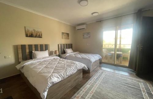 Giza Bed & Breakfast | Malek Pyramids Guest House