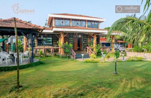 Murud Bed & Breakfast | Malhar Villa -Kashid