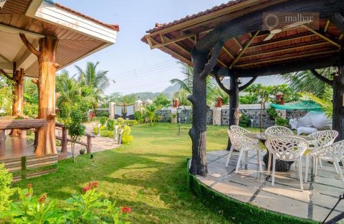 Murud Bed & Breakfast | Malhar Villa -Kashid