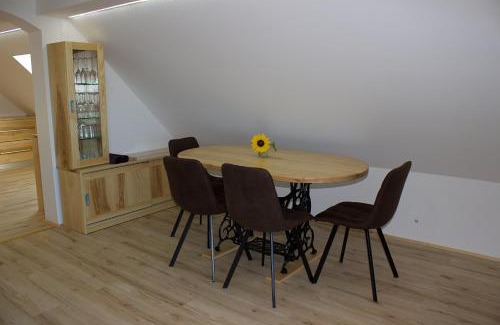 Vransko Apartment | Malina