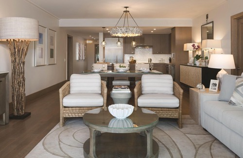 Foster Village Condo | Maliula 2-Bdrm Superior,Unique Contempprary Traditional Hawaiian Interiors