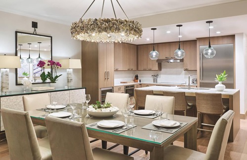 Foster Village Condo | Maliula 2-Bdrm Superior,Unique Contempprary Traditional Hawaiian Interiors