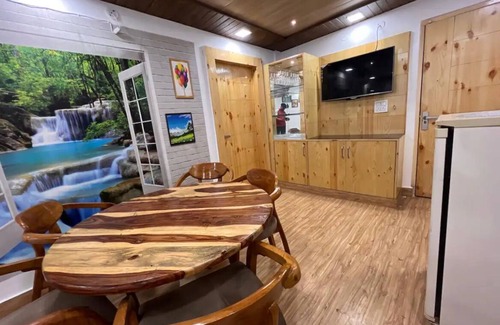 The Mall Road Apartment | Mall Road Mussoorie - your home away from home