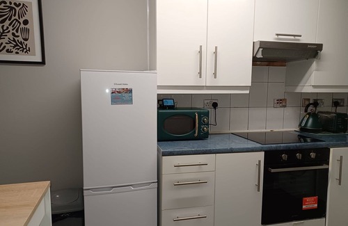 Dunstable Apartment | MALTING-GREEN DOOR-One Bedroom Apartment