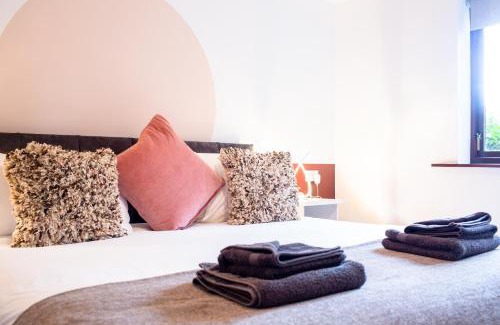 Carlisle Apartment | Maltings House Cosy and Stylish 2 bedroom flat near the city centre with free parking and ensuite rooms