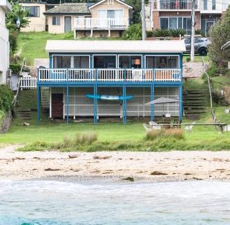 Malua Bay House | Malua Bay Beachfront - Pet and EV Friendly
