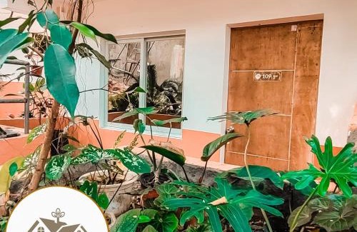 Mariveles Cabin | Malunggay Apartments