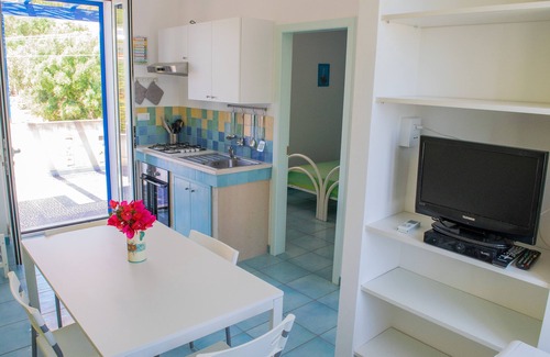 Marina di Novaglie Apartment | Malva- Fresh and bright apartment 350 meters from the sea