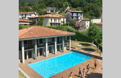 Lierna Apartment | Mamma Ciccia - Lake front apartment, beach and swimming pool