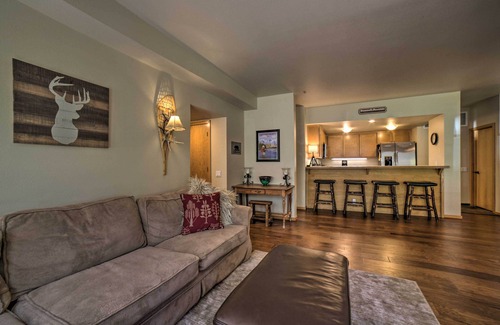 Mammoth Lakes Condo | Mammoth Lakes Vacation Rental w/Community Hot Tub