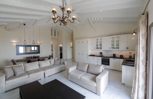 Lefktron Villa | Manazil Mani Luxury villas - 3 bedroom villas with panoramic sea & mountain view