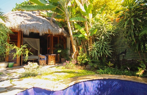 Riberas del Pilar Hotel | Mandala Thai