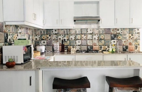 Polgasowita Apartment | Mandala- The Cozy Rustic- 2 BR Apartment
