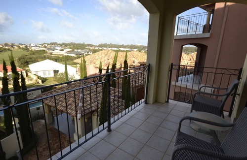 Dawesville Villa | Mandurah Beach & Golf Luxury Villa The Links Dawesville Port Bouvard
