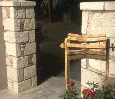 Rovies Apartment | Mangata Seaside Hotel