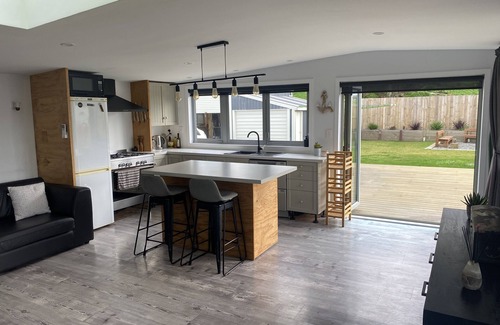 Mangakino Cottage | Mango House Korari Cres