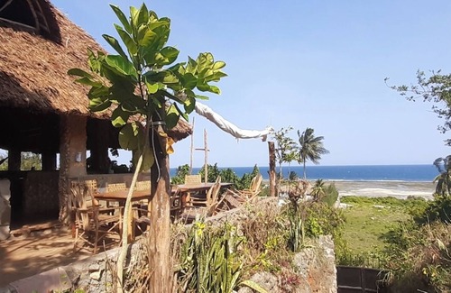 Msambweni Bed & Breakfast | Mango Lodge Msambweni